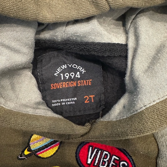 Multiple color Hoodie - Picture 2 of 3